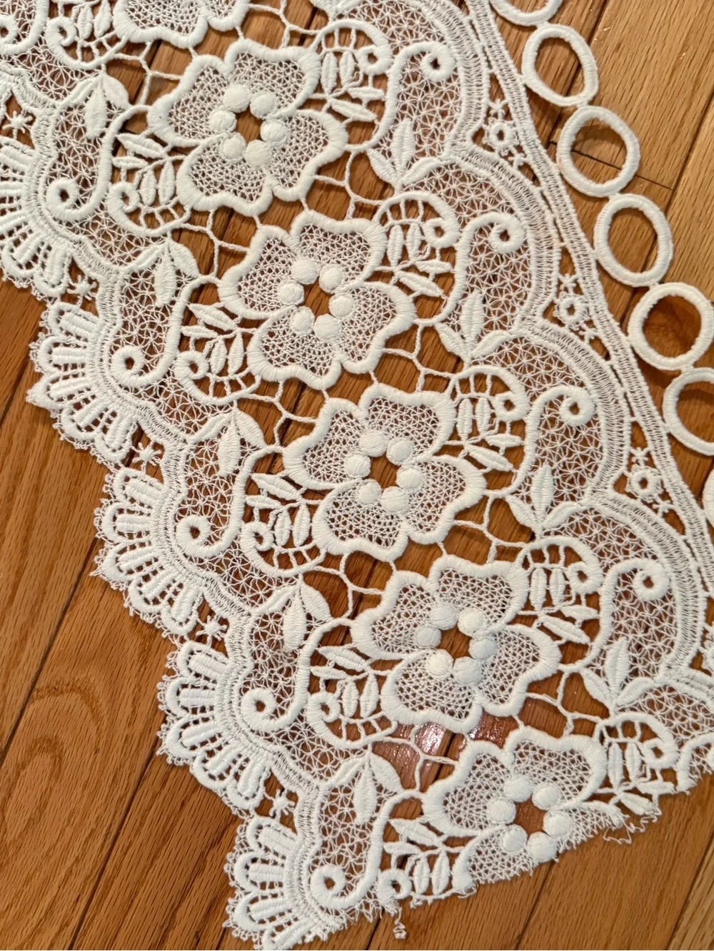 White Floral Lace Valance Elegant Home Accent cottage coquette Prairie country
